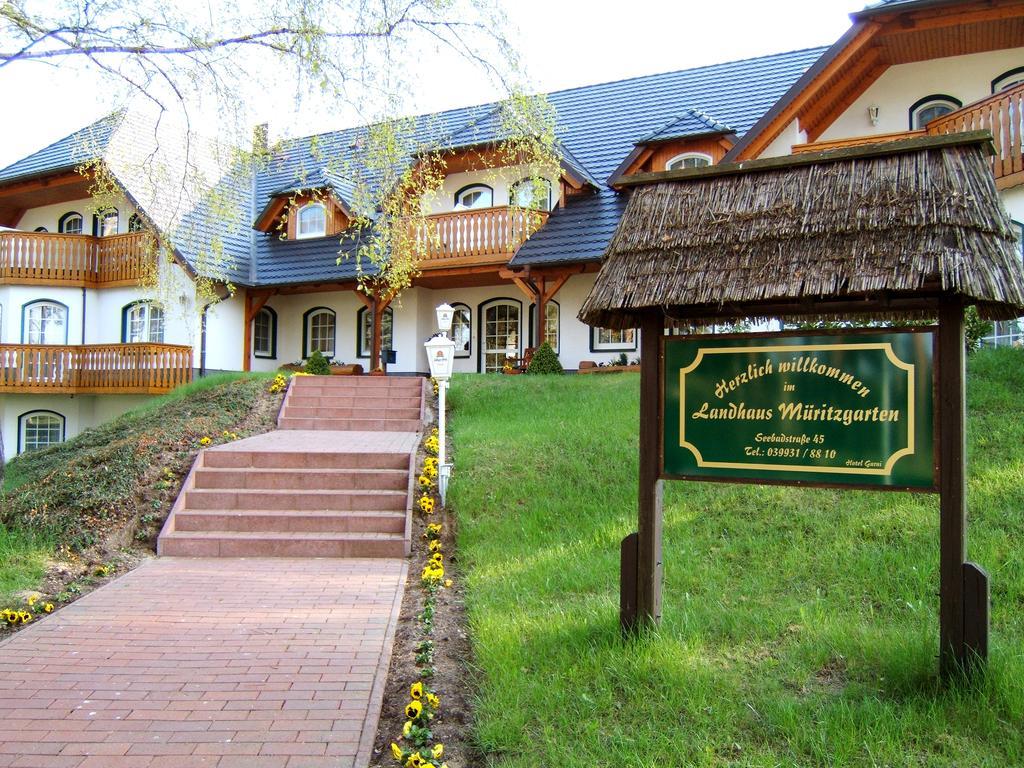 Landhaus Mueritzgarten Hotel Garni Рёбель Экстерьер фото