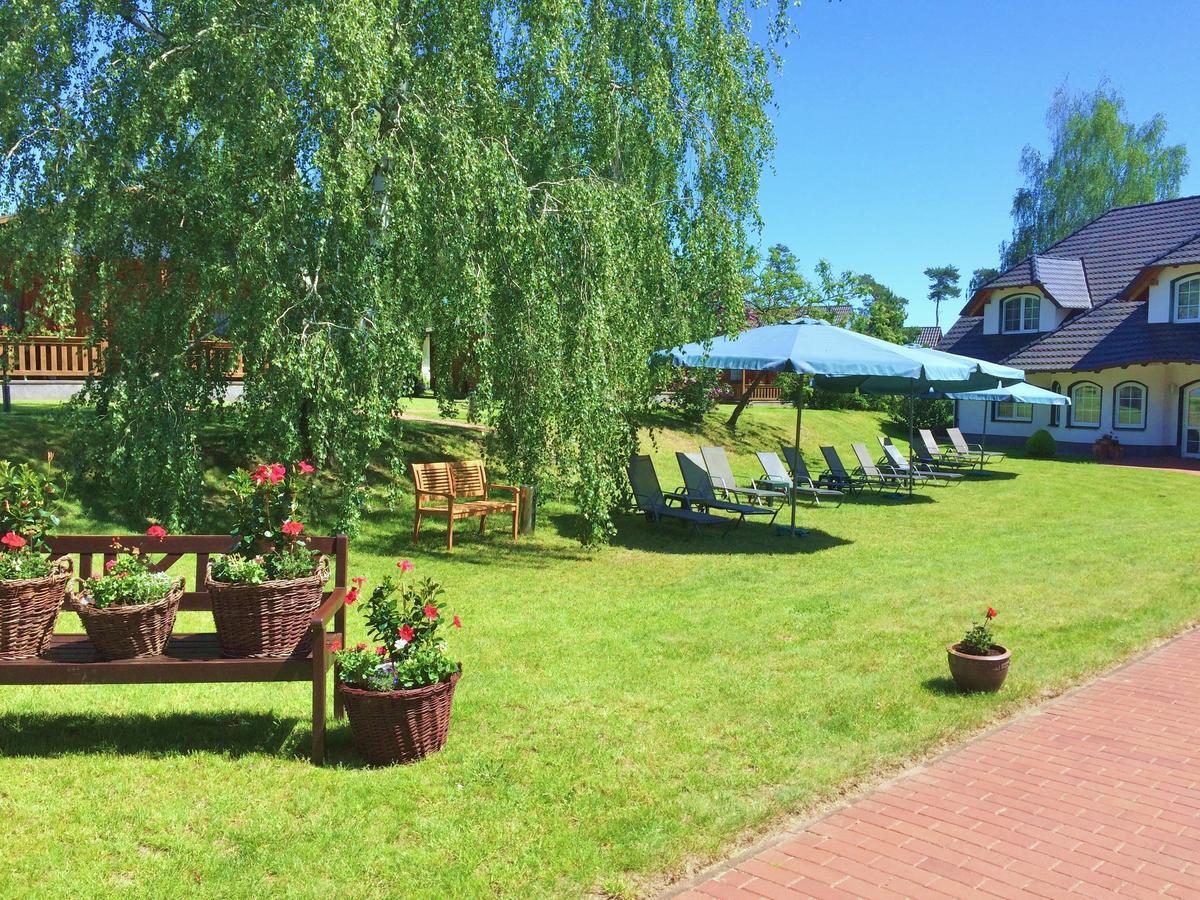 Landhaus Mueritzgarten Hotel Garni Рёбель Экстерьер фото