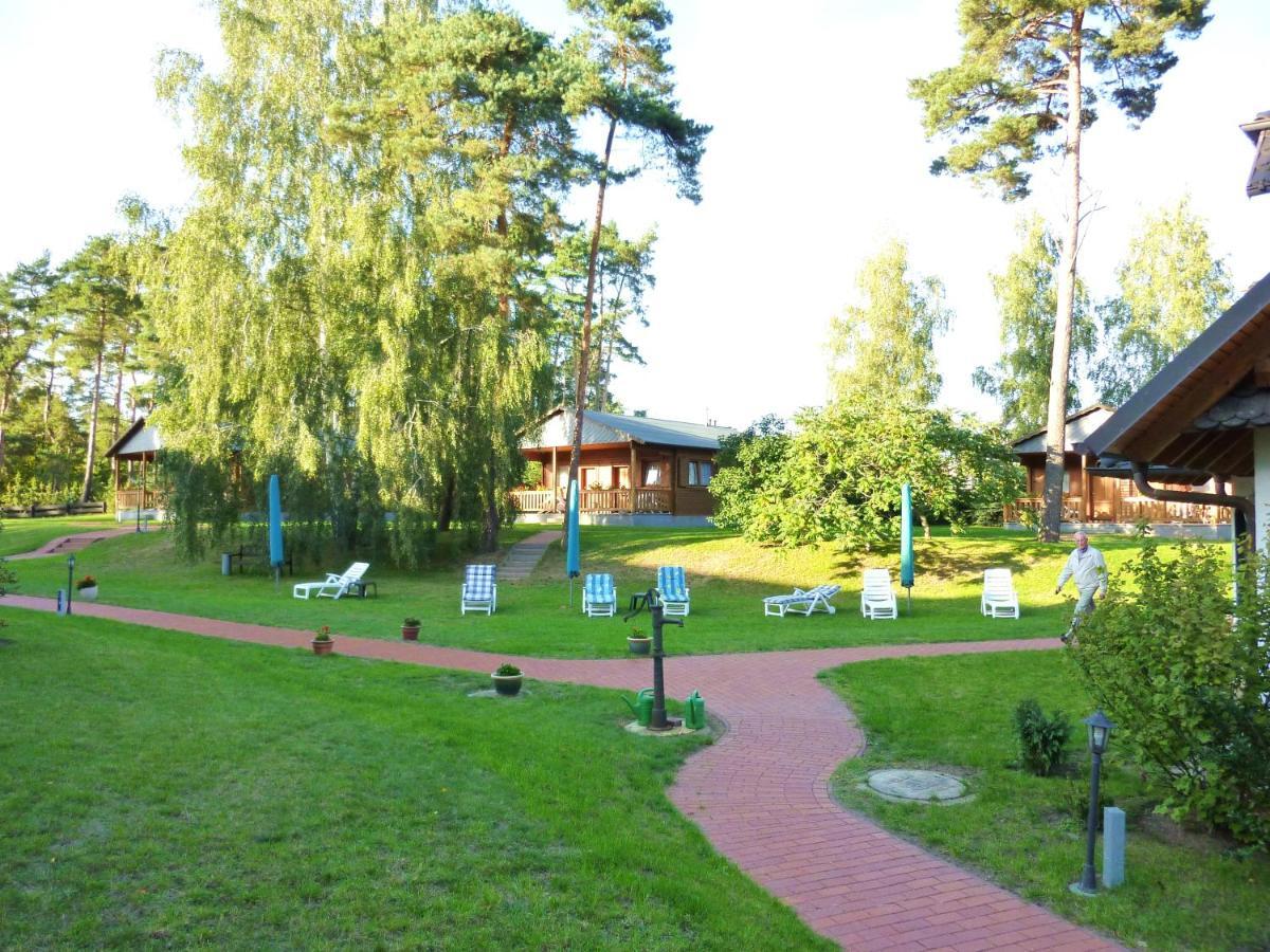 Landhaus Mueritzgarten Hotel Garni Рёбель Экстерьер фото
